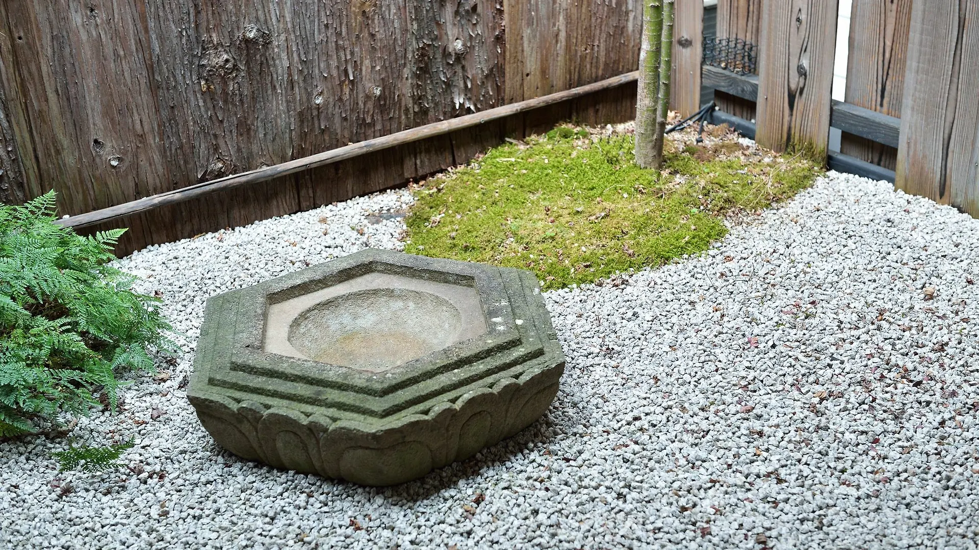 Tsumugi Inn Kyōto Japan